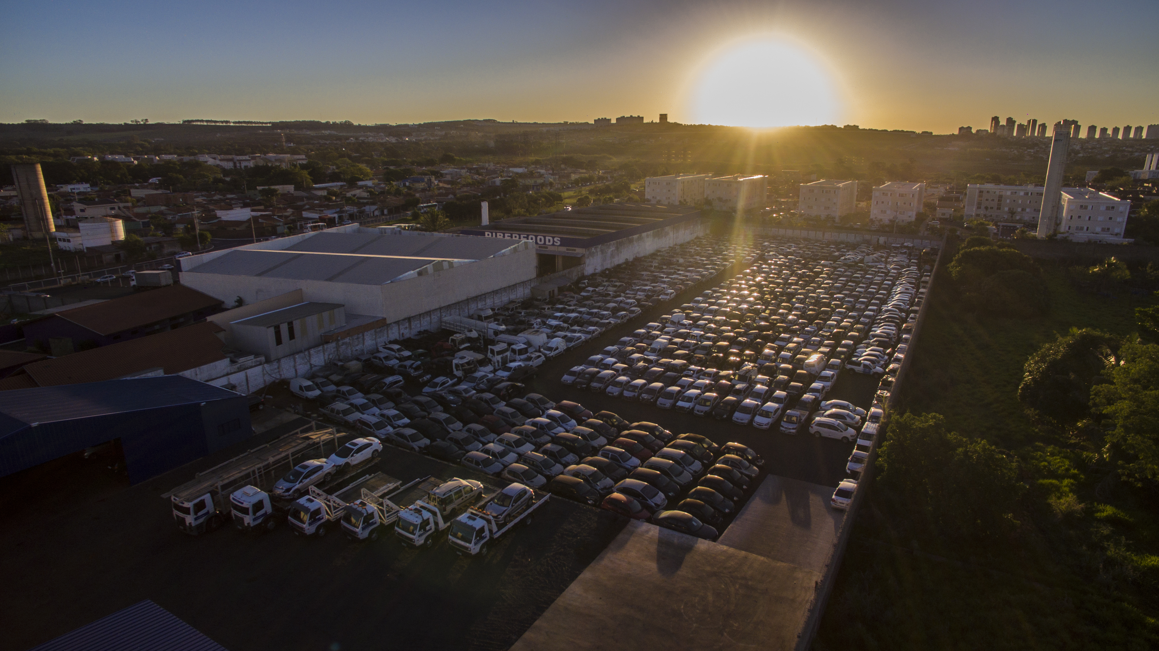 Loja Ribeirão Preto / Pátio Externo